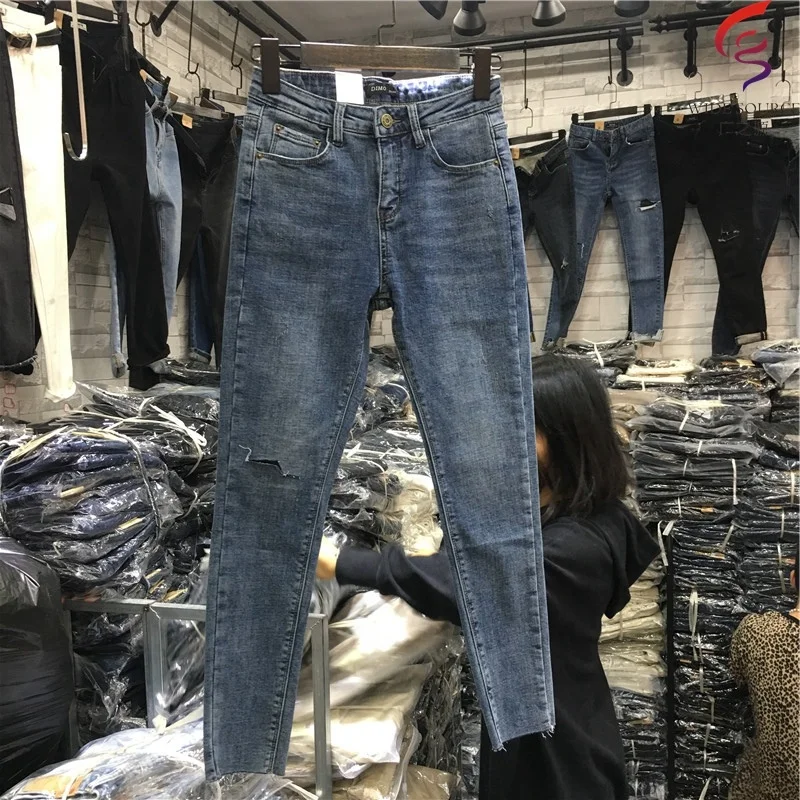 GZY wholesale stocklot Custom 2020 New Fashion Women Jeans Distressed Slim Fit Ripped Pants Comfy Stretch Skinny Jeans Hot sale
