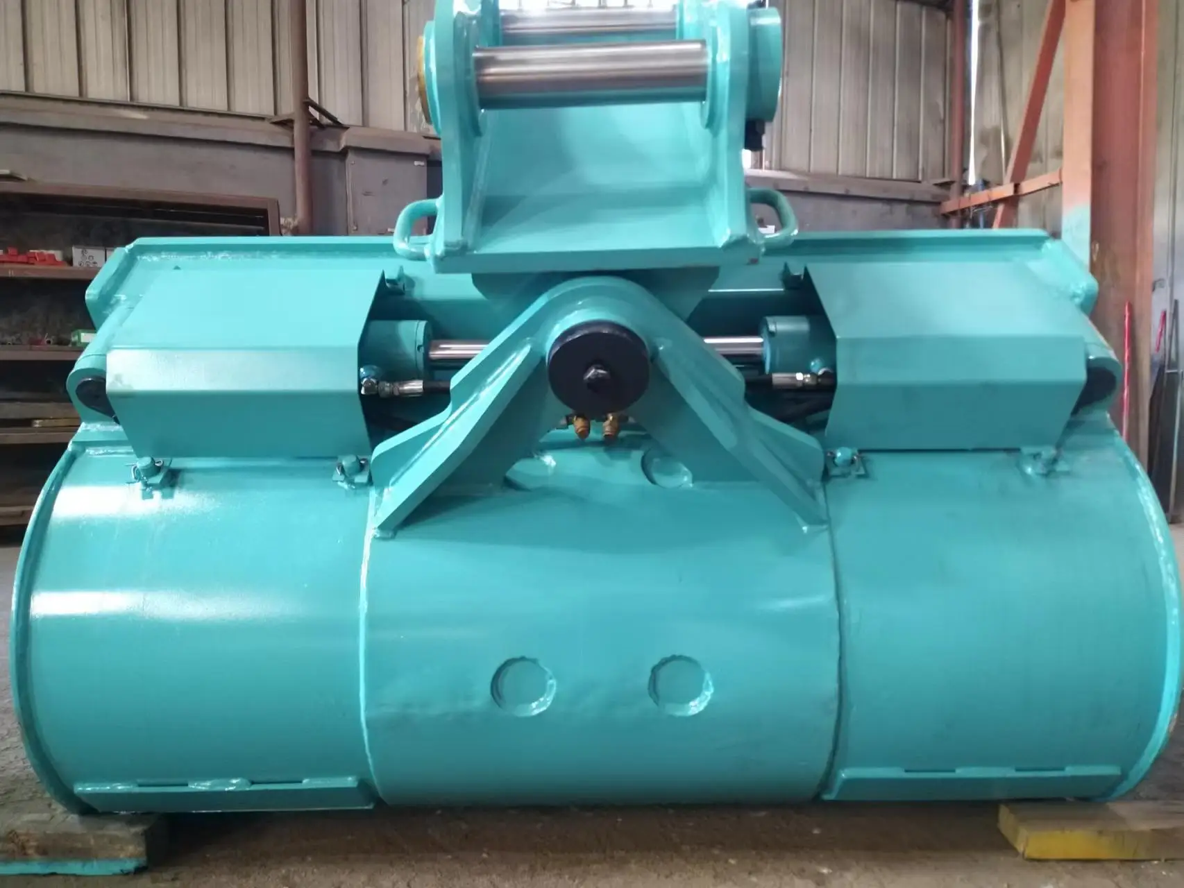 Customized Excavator Tilt Bucket Construction Machinery Parts Cleaning Tilting Special Bucket for 5 6 20 Tons Excavator