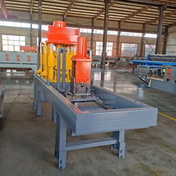 Manufacture High Quantity Automatic Special Design Agriculture N Strut Bracket Channel Roll Forming Line Machine