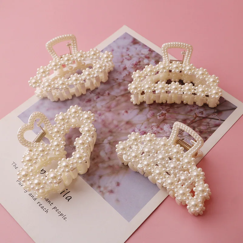 Go Party Wholesale Plastic Resin 7.5cm/8cm Large Metal Hair Clip Claw Pearl Grab Clip Big Hair Clips For Women Girls Hairpin