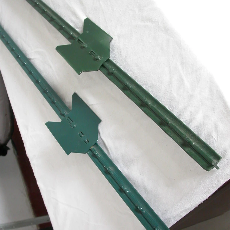 T type Metal Fence Posts for Field fence/welded wire mesh fence T post with clips