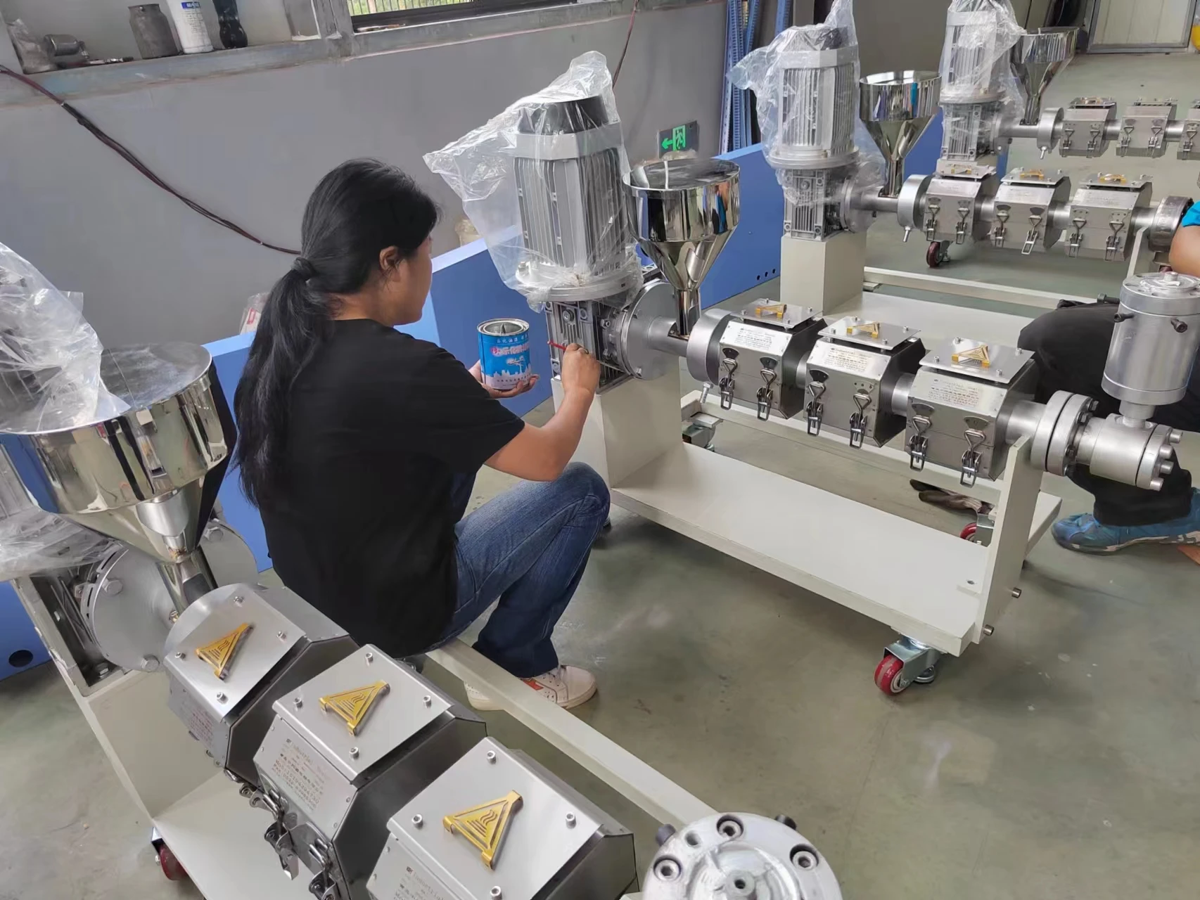 HWYAA Mini PE Plastic Film Blown Lab Extruder small HDPE LDPE Film Blowing Machine