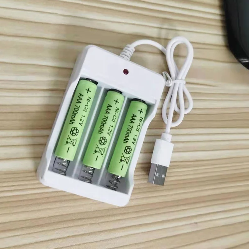 Universal Rechargeable Battery Quick Charge Adapter USB Output Charger for AA/AAA Battery