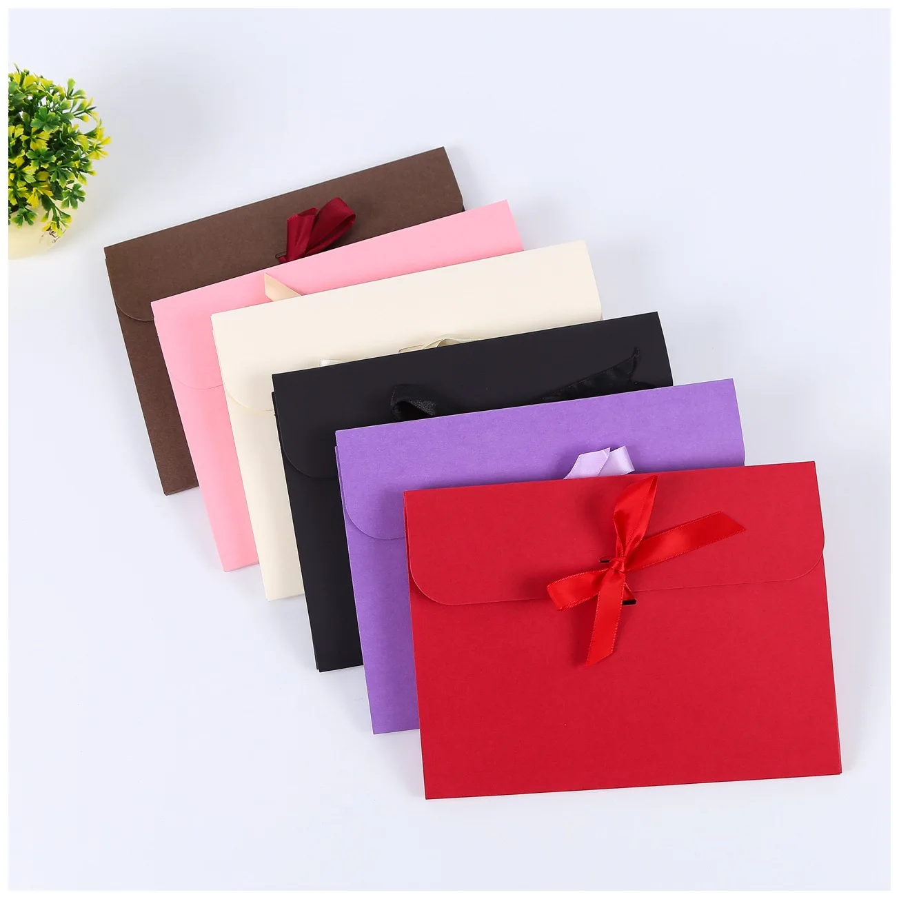 1000PCS MOQ Cheap Customize paper gift card nice paper envelopes packaging wedding invitation greeting card