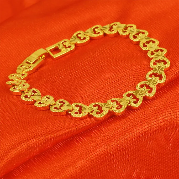 High Quality Brass Gold Plated Bracelet Button Watch Chain Heart Shaped Watch Chain Bracelet with Buckle