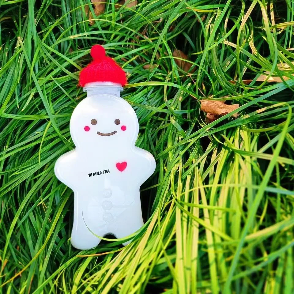 16 oz beverage Plastic PET 500ml cute Ginger Bread Man Shaped  commercial juice milk tea bottle for Christmas