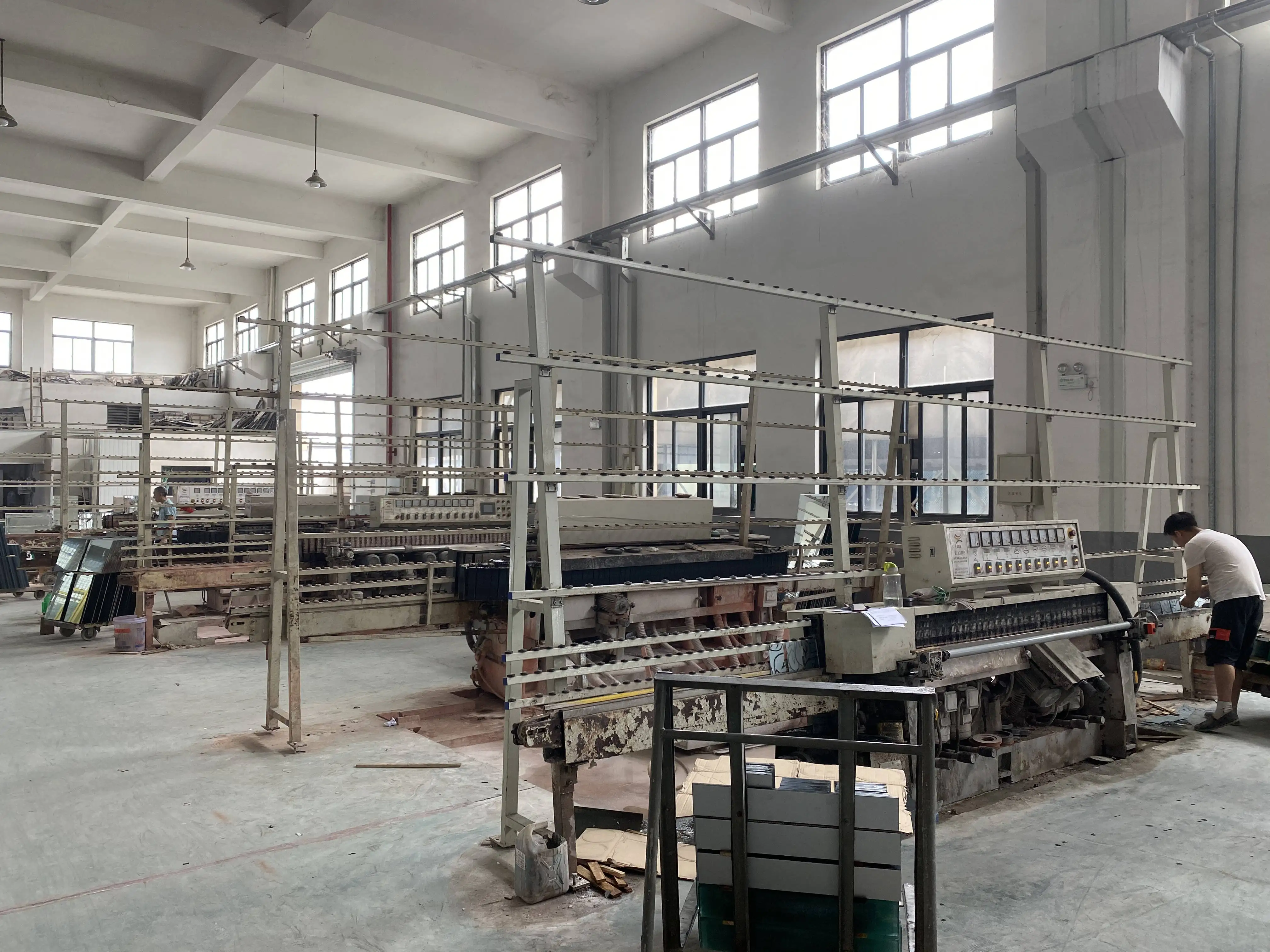 Euro Style High End Bathroom Vanity Black And White Cabinet Bath Vanity Set With Suspended a Sink