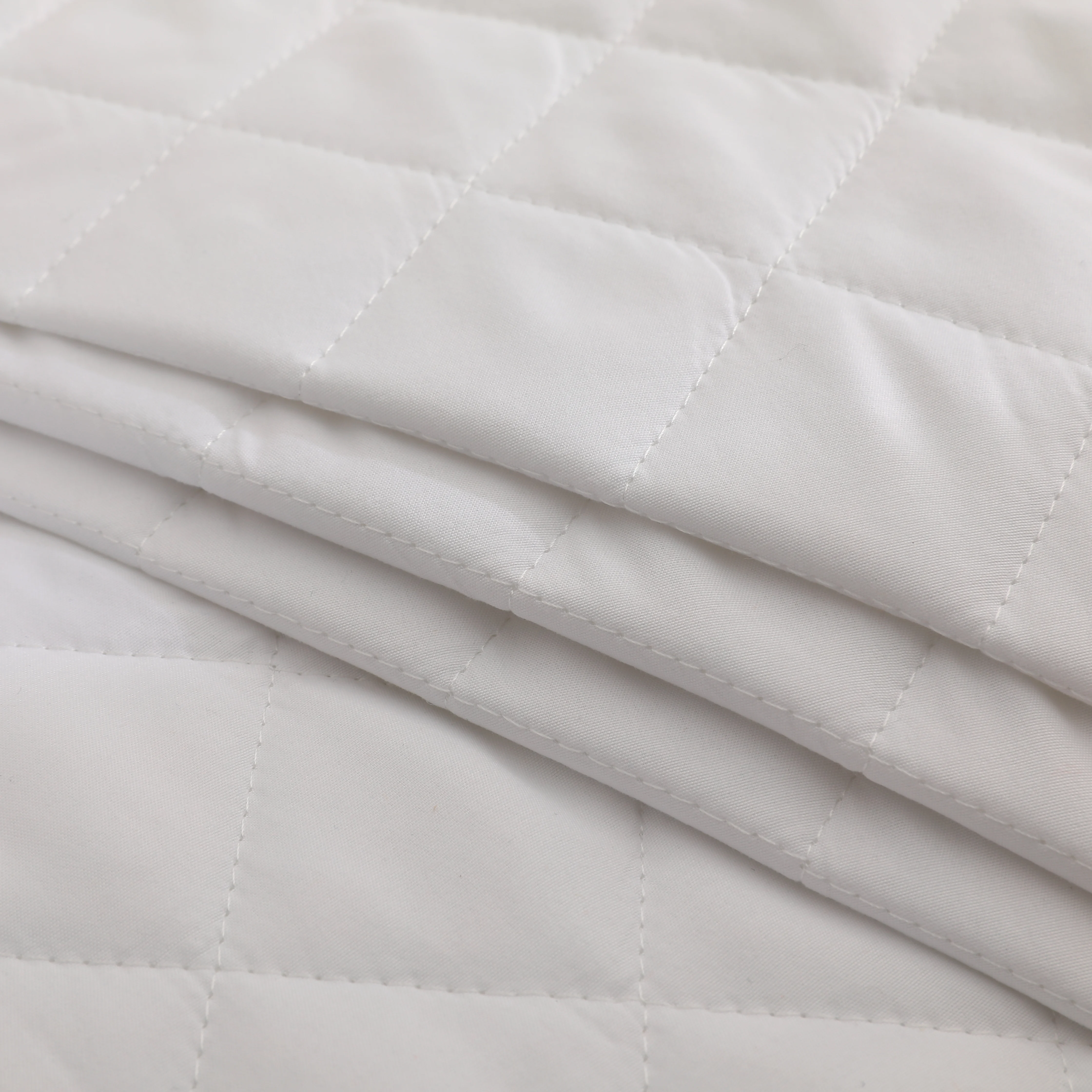 Factory Price Wholesale Home Textile Breathable Waterproof PU 100% Cotton Quilting Fabric for Mattresses