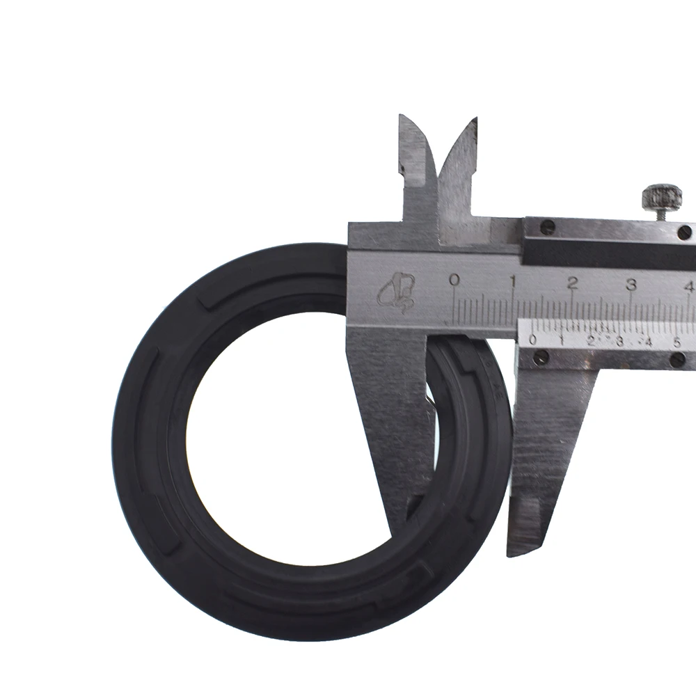 Auto  Oil Seal For Mitsubishi L200 Triton K74T K76T K77T MR145792