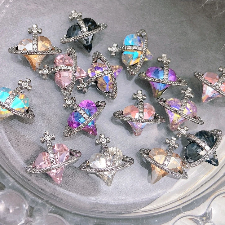 Luxury Super Sparkle Crooked Heart Diamonds Saturn Planet Body Alloy Nail Art Rhinestones Jewel Decorations Manicure Charms