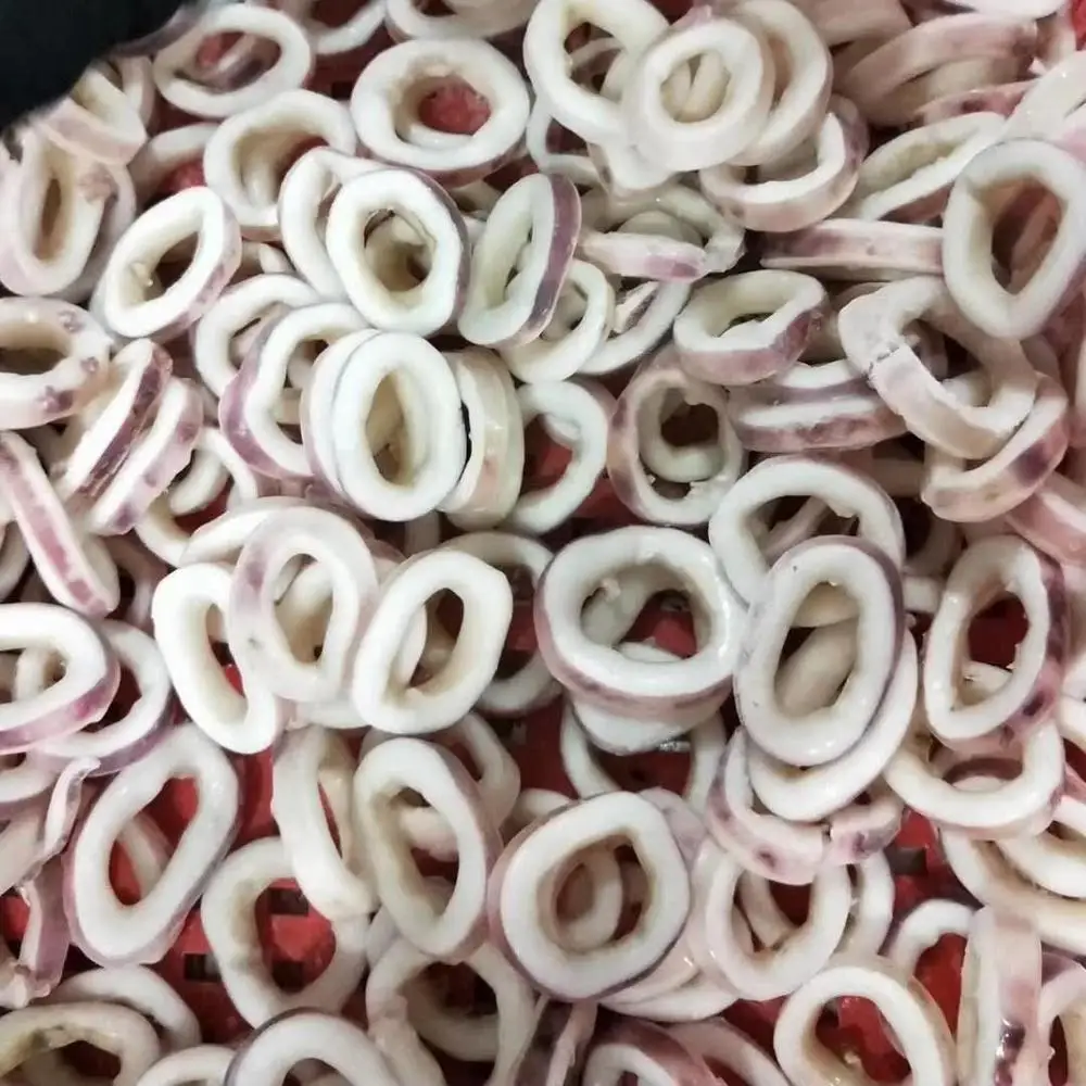 
 Замороженный черный кольца кальмара кожа  