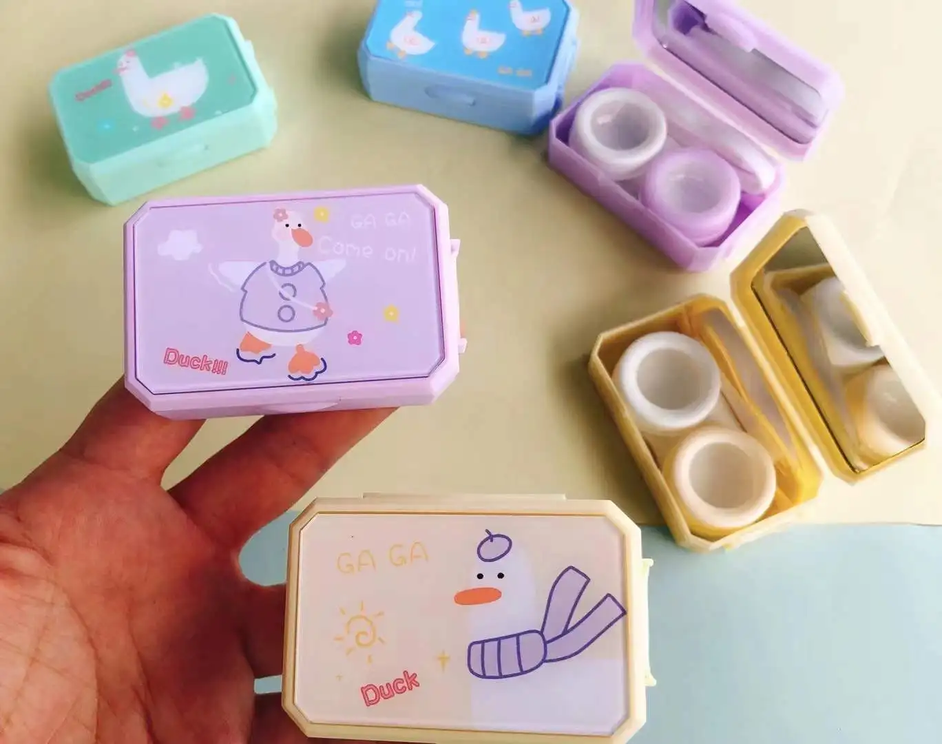 Animal Mini Plastic Contact Lens Case Cosmetics Contact Lens Travel Box for Girls Students