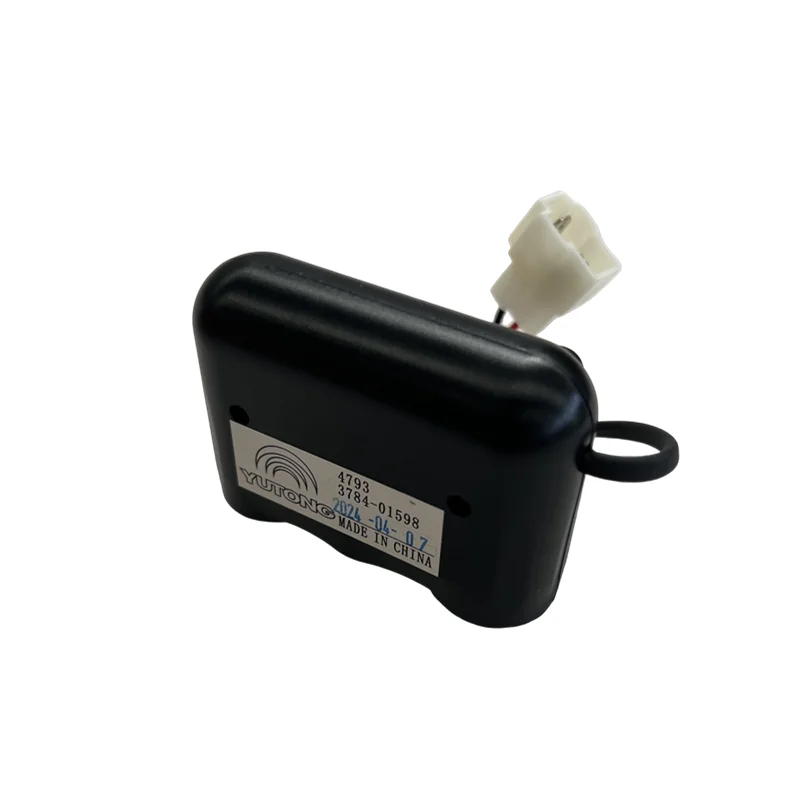 High Quality Bus Engine Spare Parts 3784-01598 USB Connector Transform connector