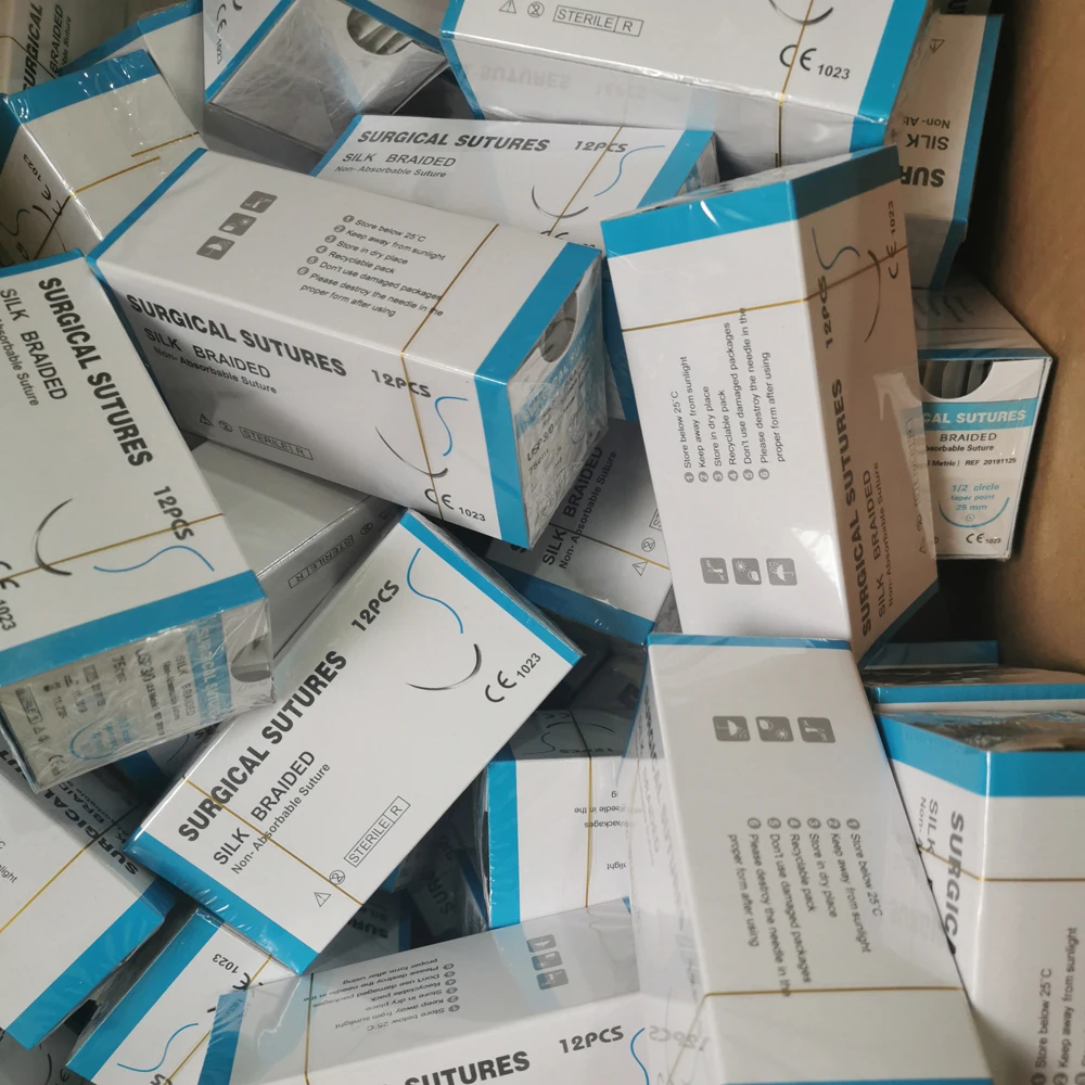 Disposable High quality with CE and ISO Composed of black braided silk sutures for surgery use