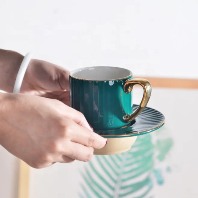 
Italian gift gold handle mug cosmetic soil striped ceramic cup and saucer set wholesale coffee cup 