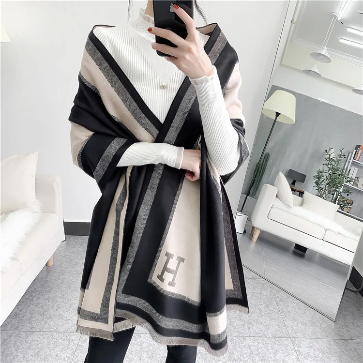 New designer scarf H letter color cashmere scarf winter warm shawl in long style European and American romantic Sue shawl