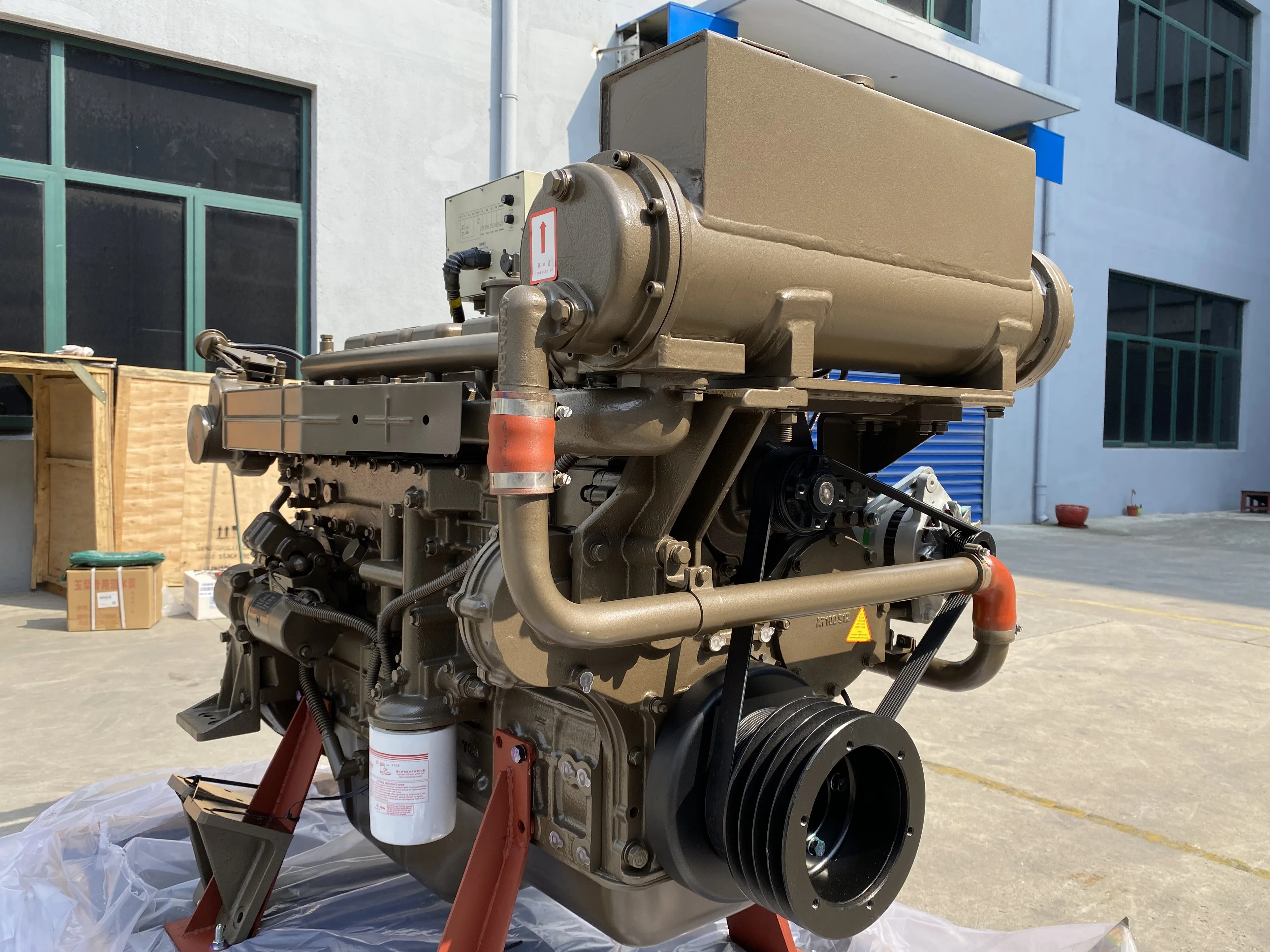 Yuchai good condition 162kw 2200rpm 6 cylinders YC6A220C engines for ships use assembly