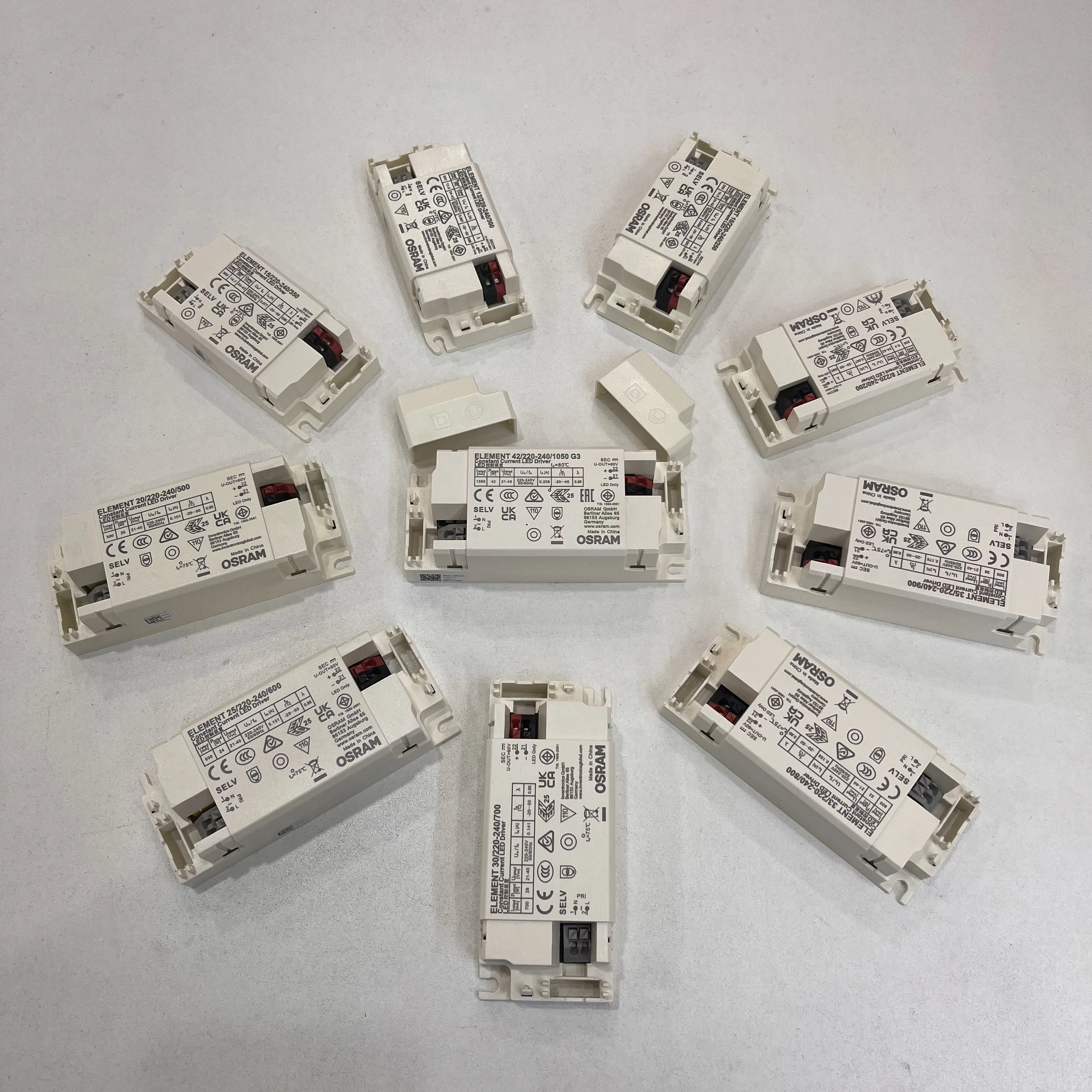 Оригинальный элемент привода Osram 12/220-240/300 24V-42V 300mA постоянный ток светодиодный драйвер