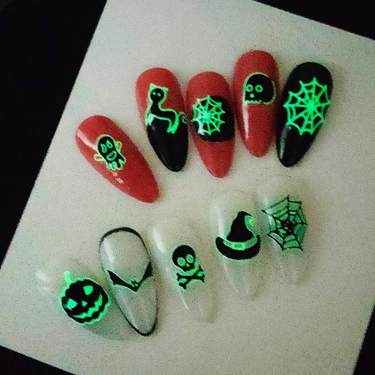 New glow-in-the-dark Halloween nail stickers DIY bat pumpkin nail decoration nail stickers wholesale