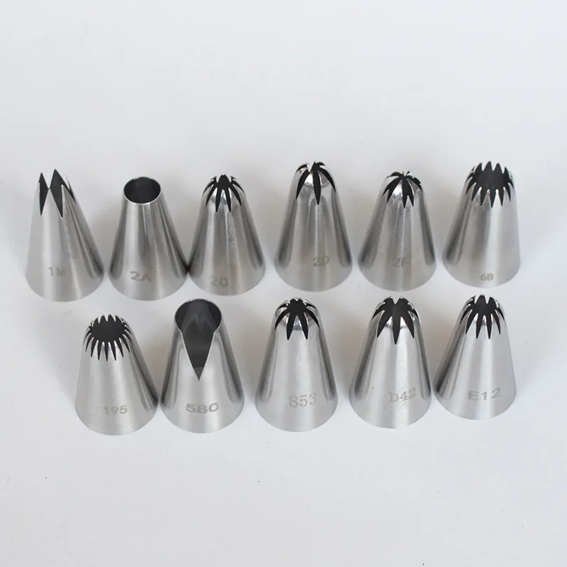 Hot sale 304 stainless steel pastry nozzles butter cookies pastry nozzles seamless bakeware tools
