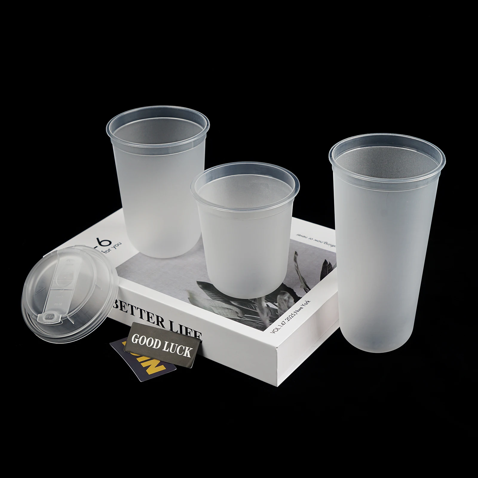 Wholesale 650ml PP plastic U-Shaped Cup for Ice Coffee Beer Wine Milk Tea Boba Reusable Drink & Food with Lid