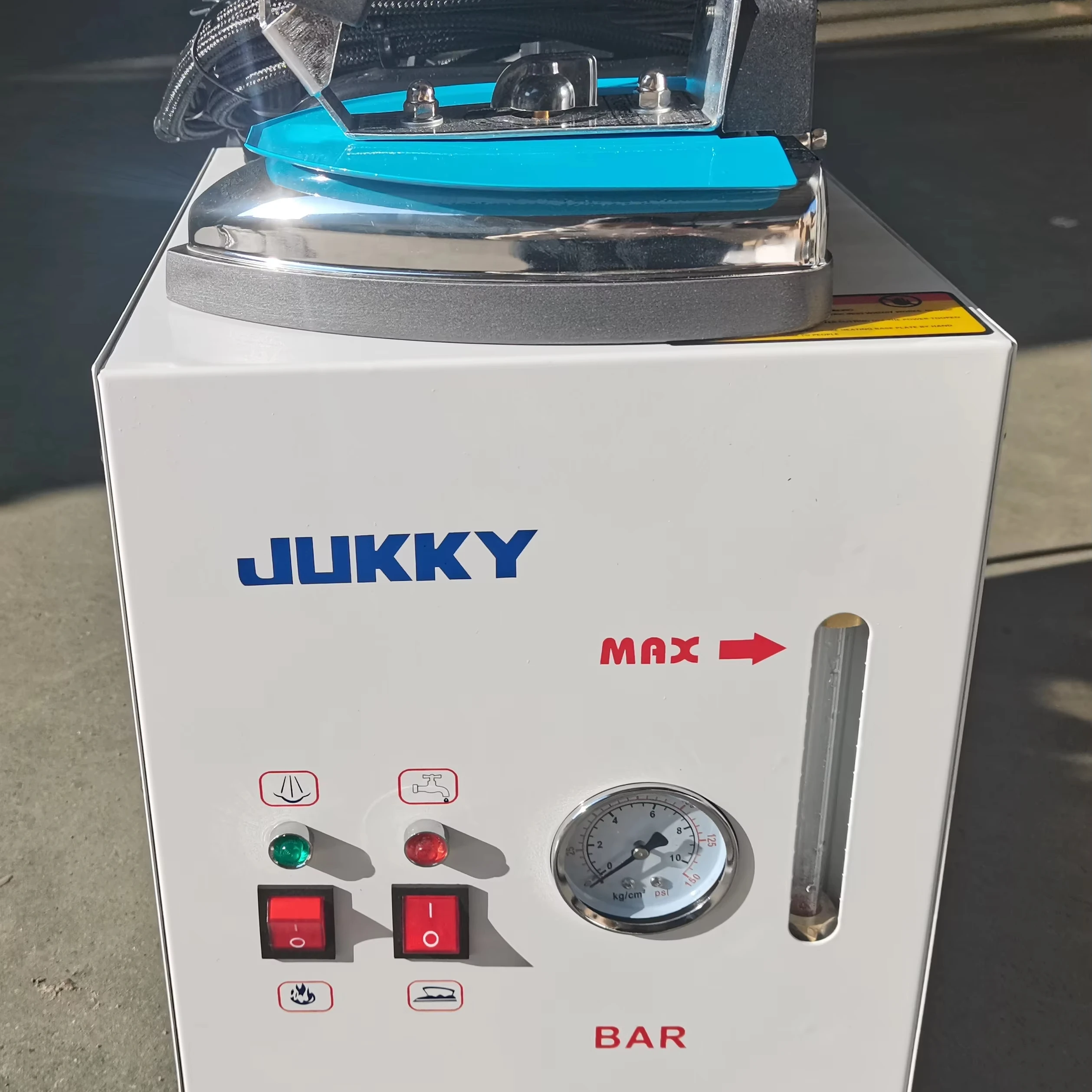 JK-6 domestic industrial or household steam boiler in 4L water capacity in light type and move easily with pressure gauge