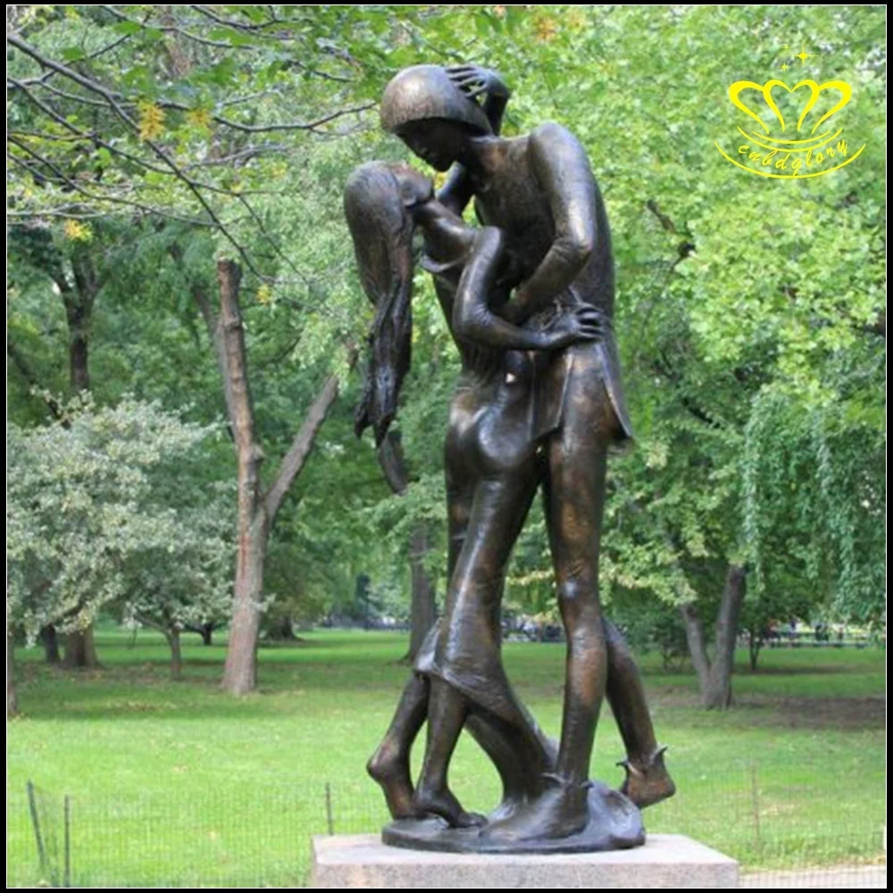 Most Popular Metal ornaments figure Sculpture Bronze Romeo And Juliet Statue