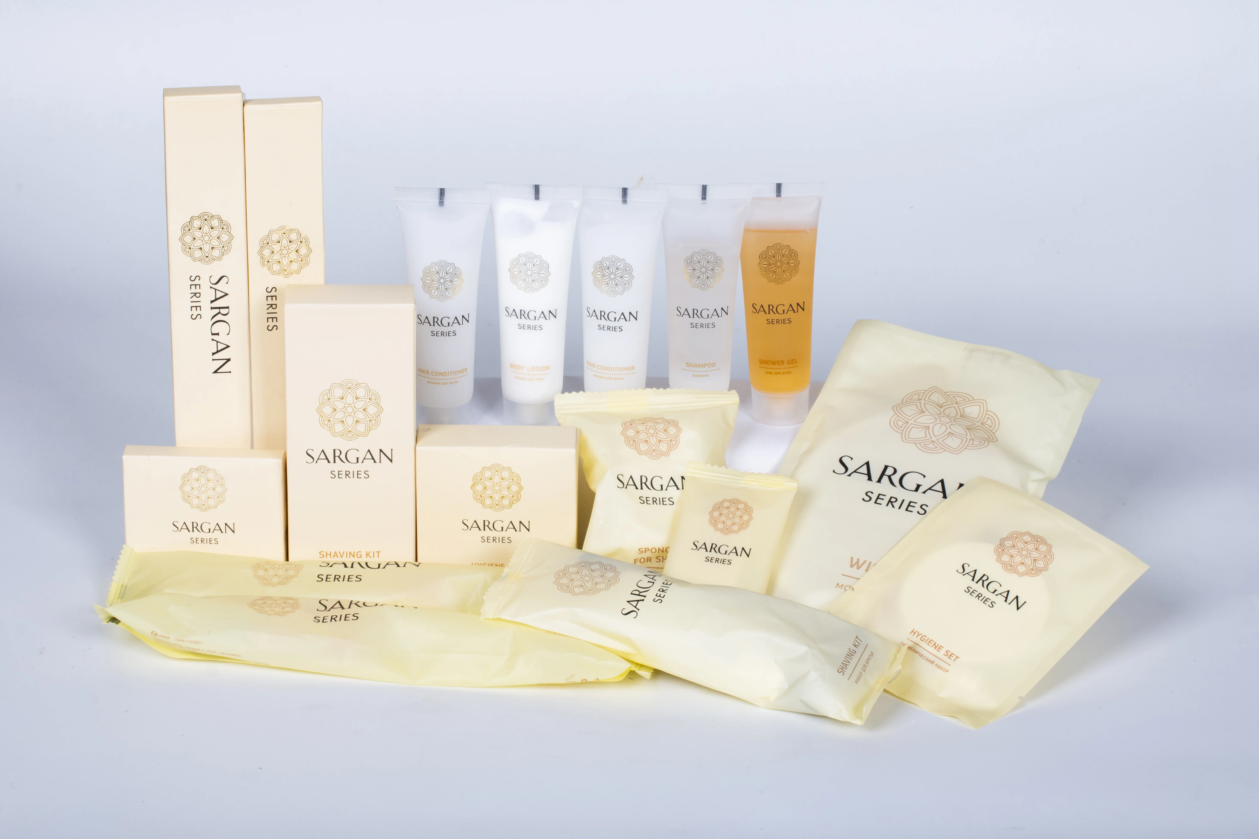 Custom Luxury Hotel Guest Amenity Kit Disposable 4-5 Star Hotel Aminities Amenities Set