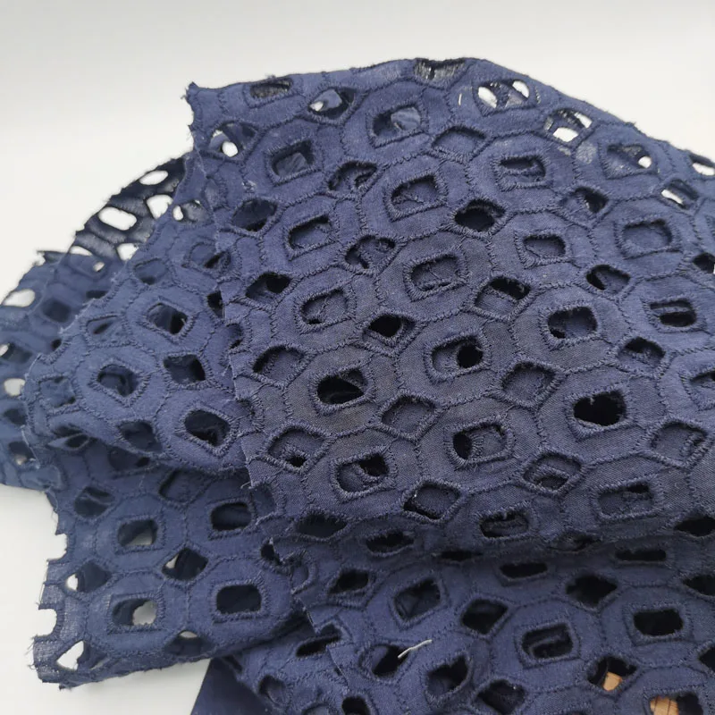 Лучшая цена 100% хлопок гипюр вышивка кружевная ткань с вышивкой для ночного белья