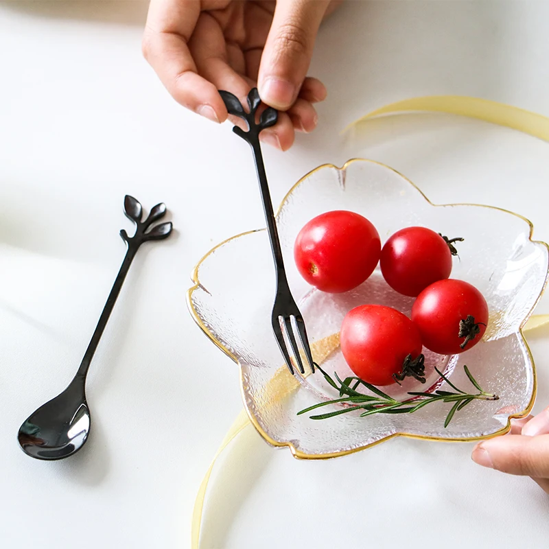 
Wholesale New Creative Leaf shape eco friendly metal gold spoon fork set 