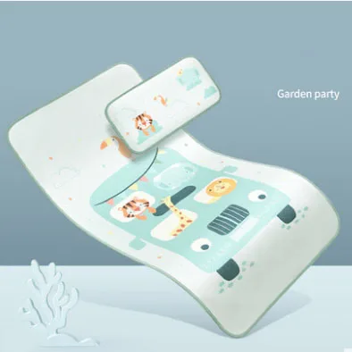 Hot sale manufacturer children breathable rollable cooling bed mat ice silk bedding set  mat kit summer baby cooling mat