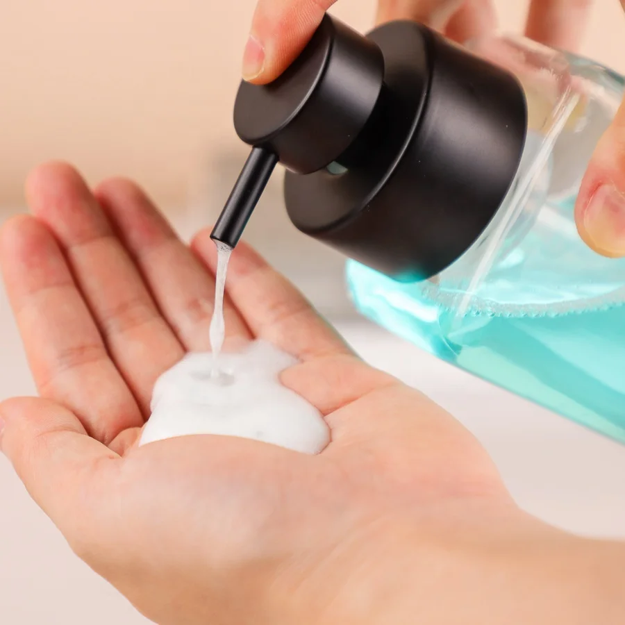 Flat Square Shape 8oz 250ml Liquid Soap Glass Dispenser Bottle With Black Foaming Pump For Hand Face Cleaning Personal Care Use