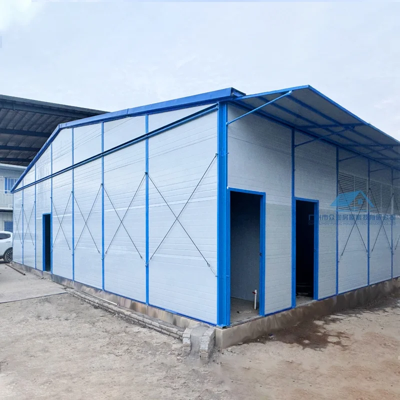 Доступные сборные дома из сэндвич-панелей с изоляцией толщиной 50 мм используются как склады общежития душевые комнаты.