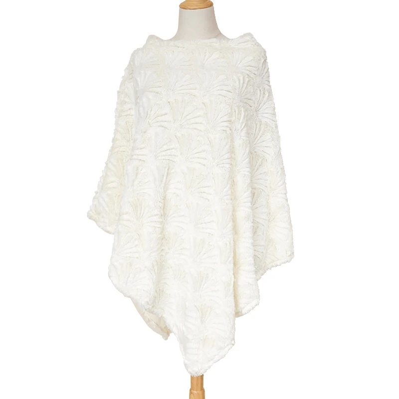 Custom Elegant Triangle White Knitted Flower faux fur Shawl for women winter autumn Sweater cape