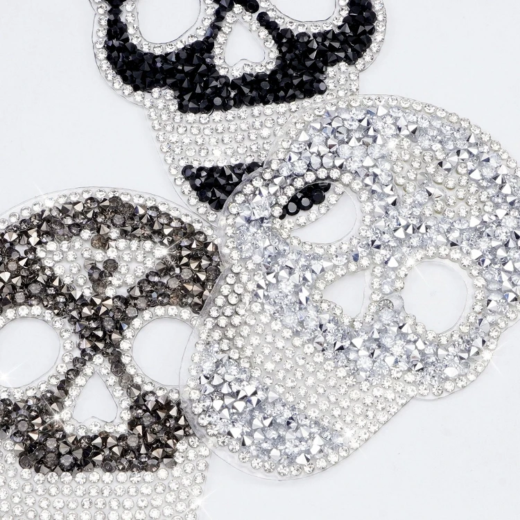 Wholesale black red crystal patches applique patches skeleton iron on bling rhinestone beaded horror skull patches for clothes