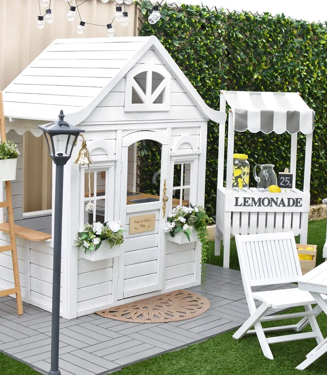 Brilliant Design Sturdy Safe Durable Easily Assembled Rot Resistant Wooden Playhouse Outdoor for Kids