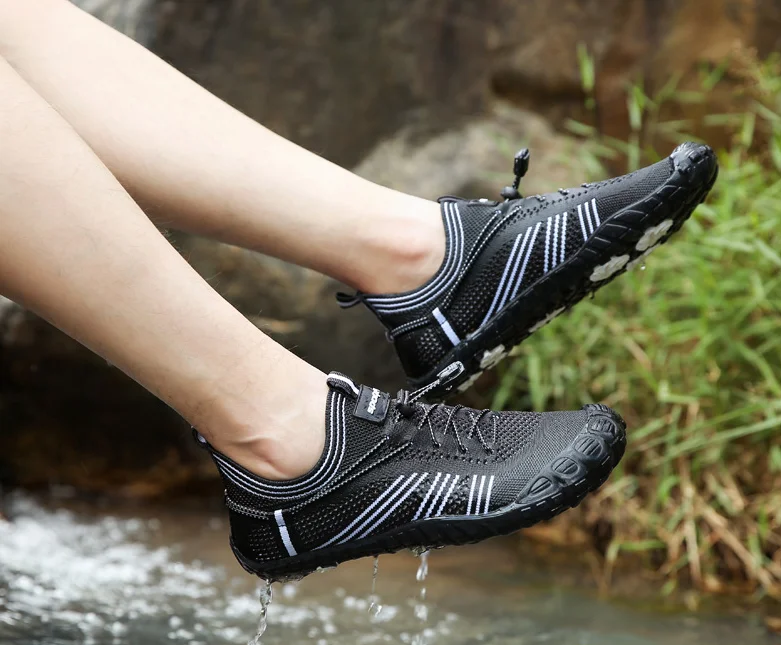 Breathable Pink Quick Drying Aqua Water Proof Shoes Unisex for