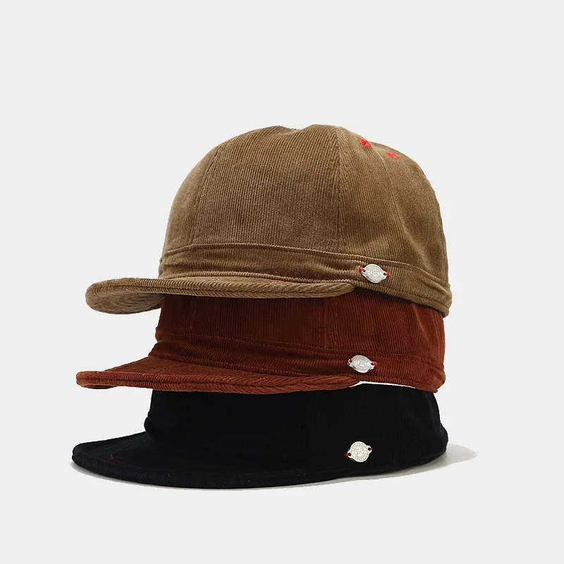 Good Quality Adjustable Jazz Hat Metal Bull Head  Fashionable Western Snapback caps Featuring Velvet Fleece Tropical Character
