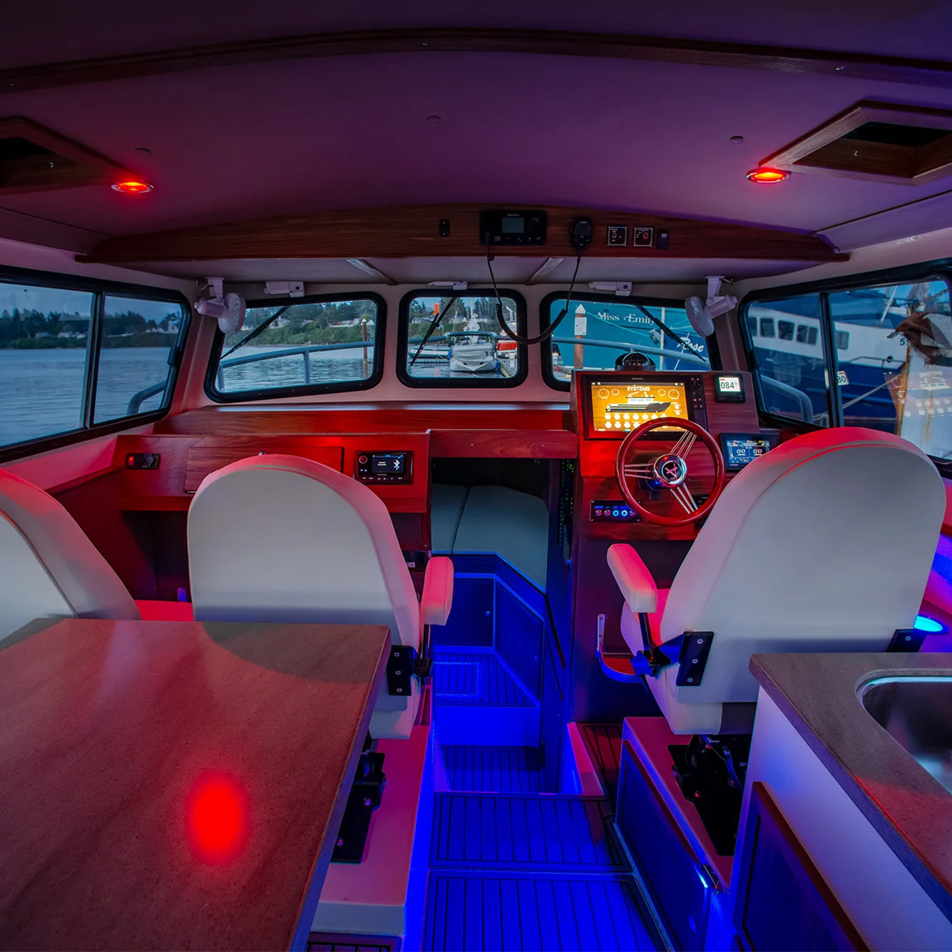 Kinocean Cuddy Cabin Boat Yacht Luxury Boat for Cruiser Cabin boat for sale