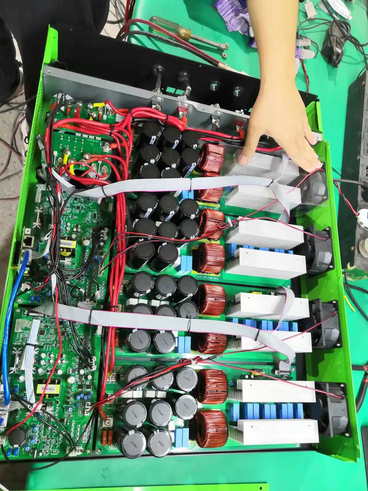 DC 96V, 192V, 384V/60A 80A 100A high voltage MPPT controller