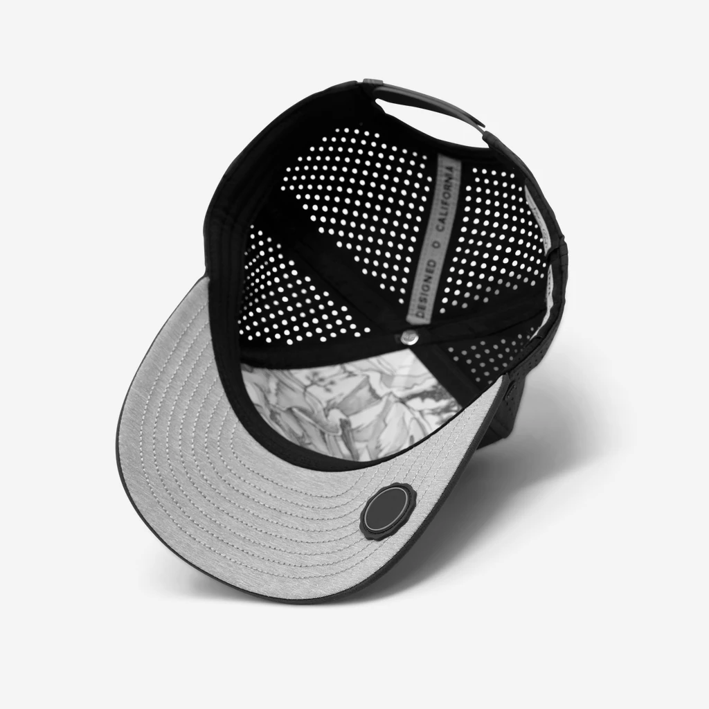 For Men Custom PVC Patch 5 Panel Black Laser Cut Perforated Hole Quick Dry Baseball Structured Dad caps performance golf hat