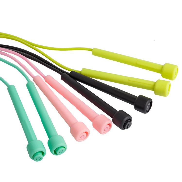 
Low Wind Resistance Rope Core Design Basic PVC Lightweight Small Handle Plastic Skipping Rope Kids Jump Rope 