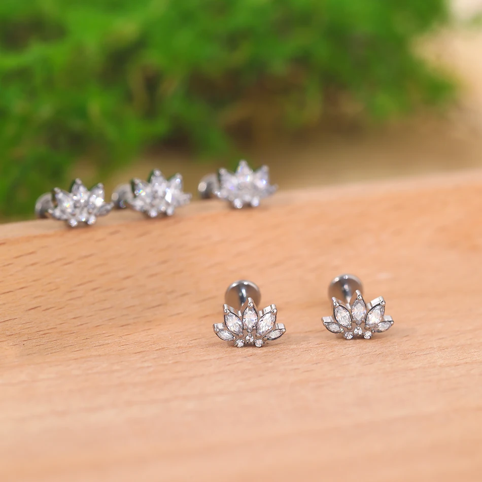 Lingchee ASTM F136 Titanium Thread Lip Rings CZ Helix Conch Labret G23 Titanium Flat Back Tragus Cartilage Earring Piercings