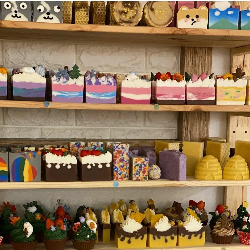 Factory Bath Supplies Skin Care Handmade Art Beauty Organic Whitening Natural Scented Bar Soap With Gift Box