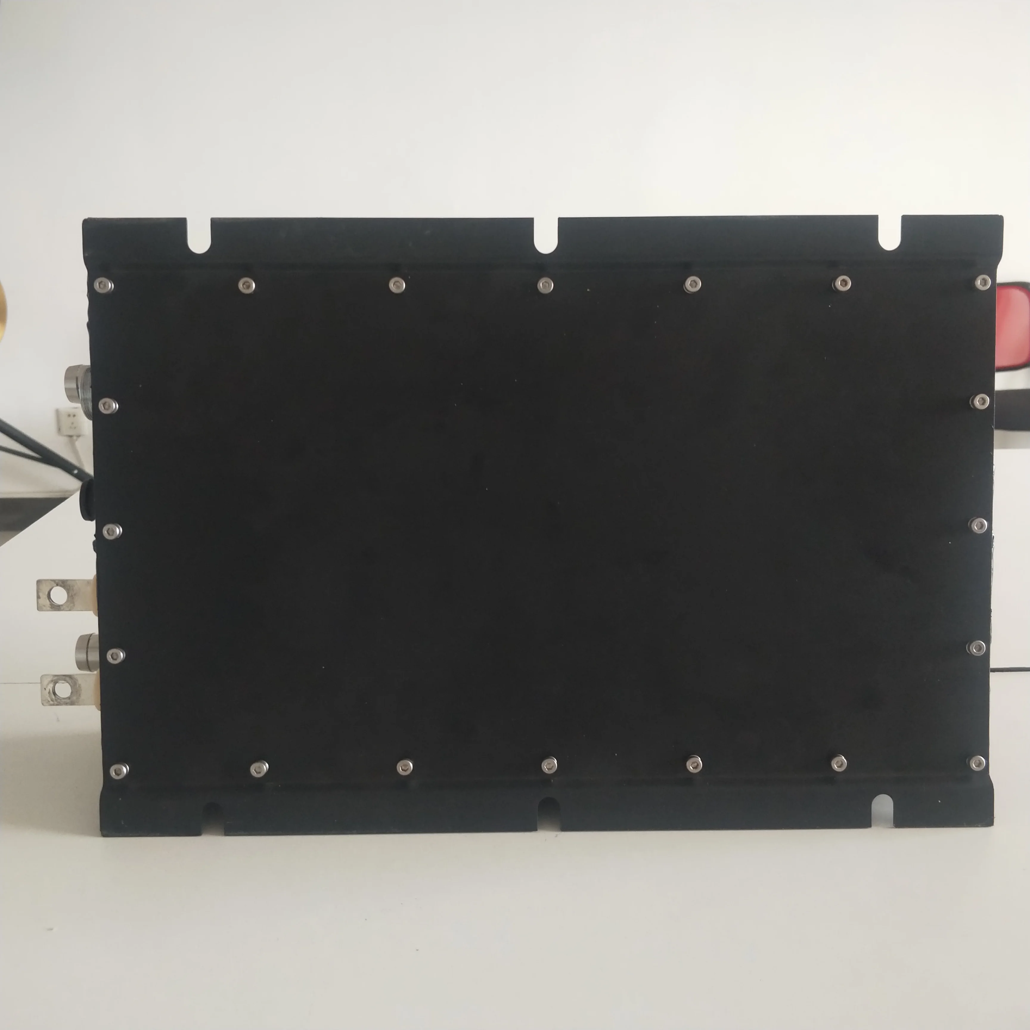 EV 4000W high power 600V to 14V high voltage DC-DC converter