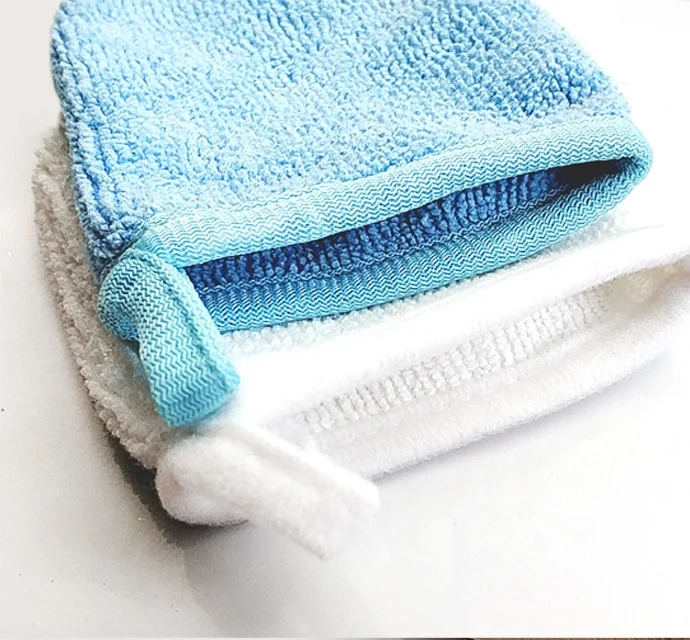 Super Soft Microfiber Facial Makeup Remover Mitt