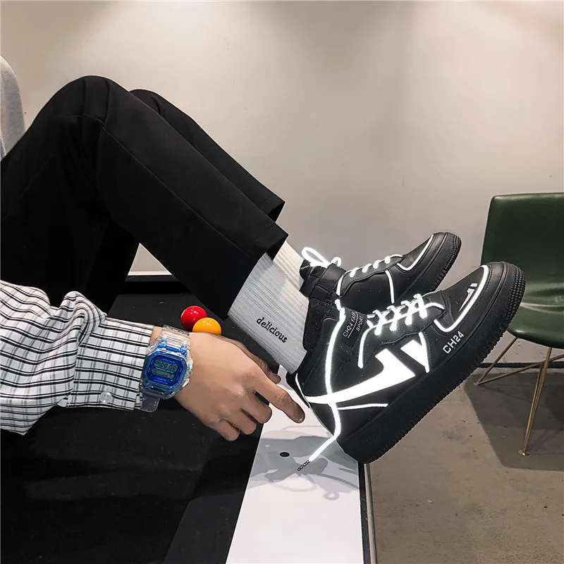 
2020 Hot Sale Unisex Fluorescent High Top Skateboarding Shoes 