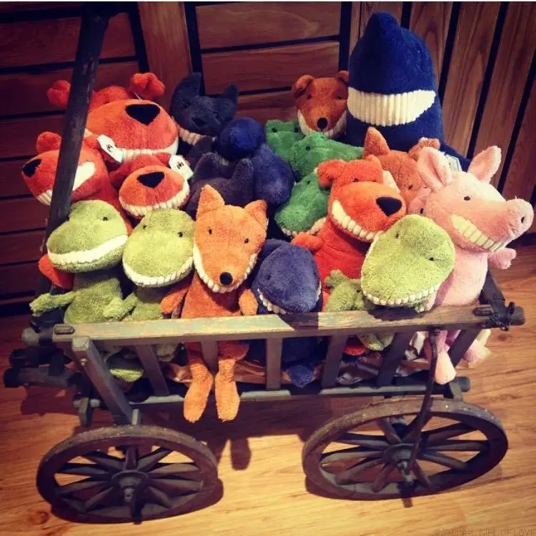 Wholesale Animal Stuffed Plush Toys Home Sofa Bedroom Decoration Rag Dolls Gift for Child Cartoon Crocodile Dog Cat Plush Toys