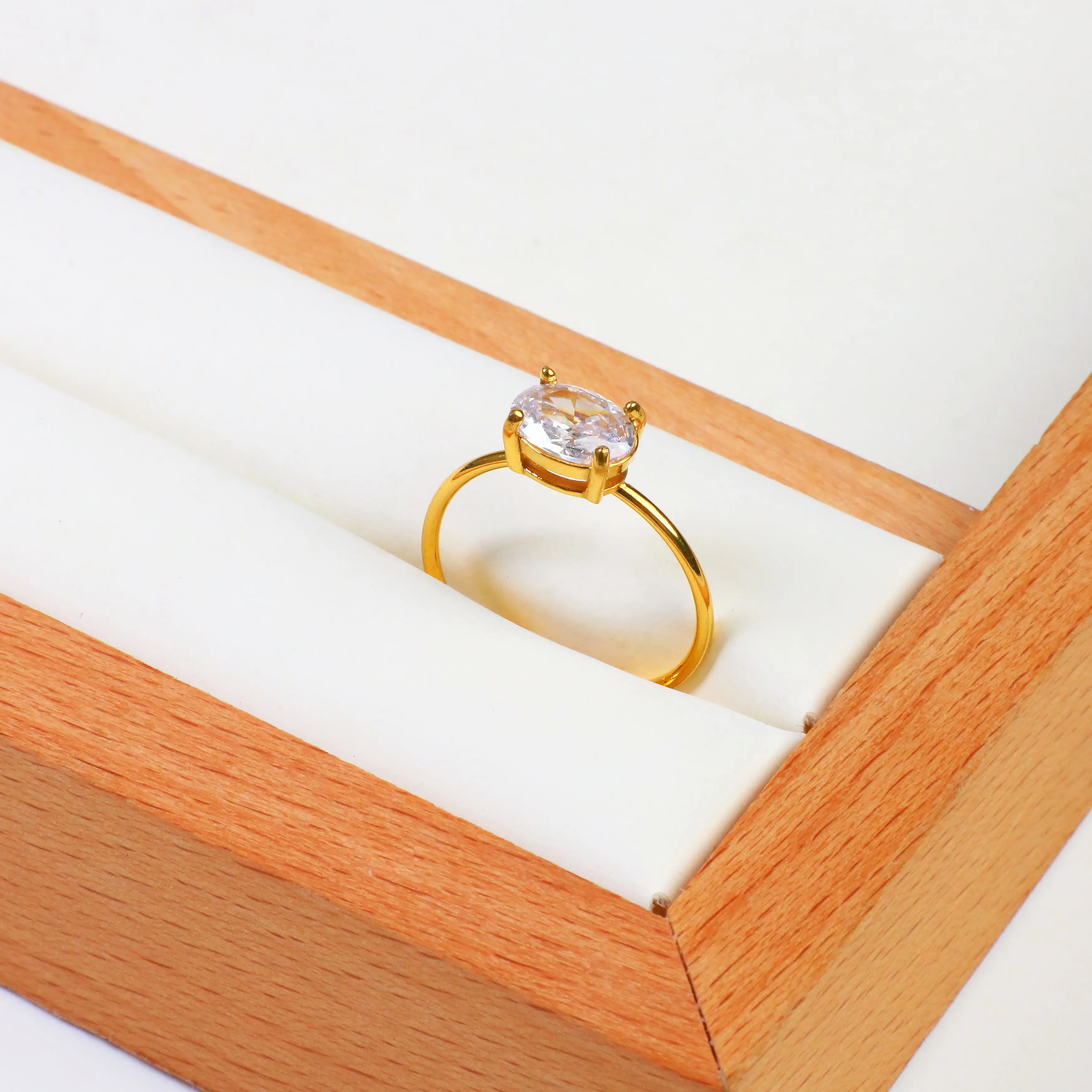 Классический дизайн изящные кольца на палец Cz нержавеющая сталь 18K позолоченное кристаллическое регулируемое кольцо