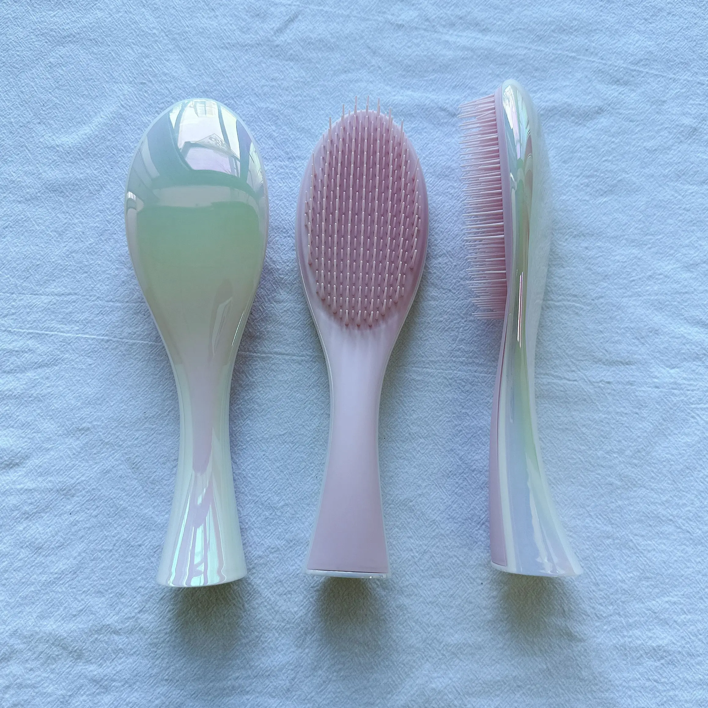 Fashionable patterns salon beauty pink electroplated surface for women&girls wet hair detangler hairbrush